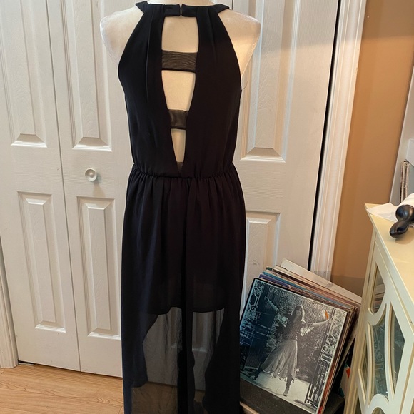 Doe & Rae Beautiful high low black dress - Picture 7 of 12